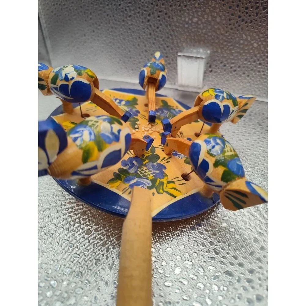 Wooden Paddle Toy Vintage Chicken Pecking Feed Brightly Painted 1546